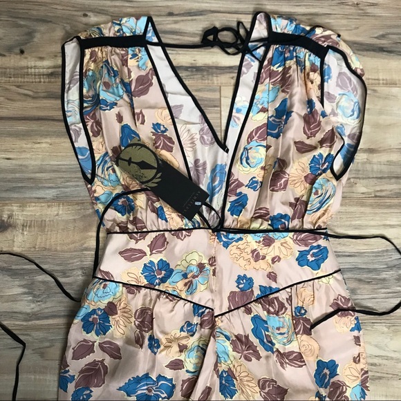 Designer silk dress - Picture 3 of 8